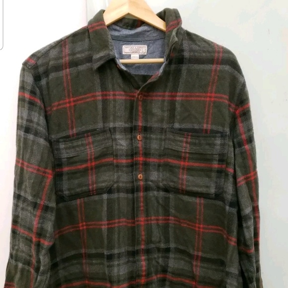 wallace and barnes Other - Wallace & Barnes heavyweight flannel Shirt!